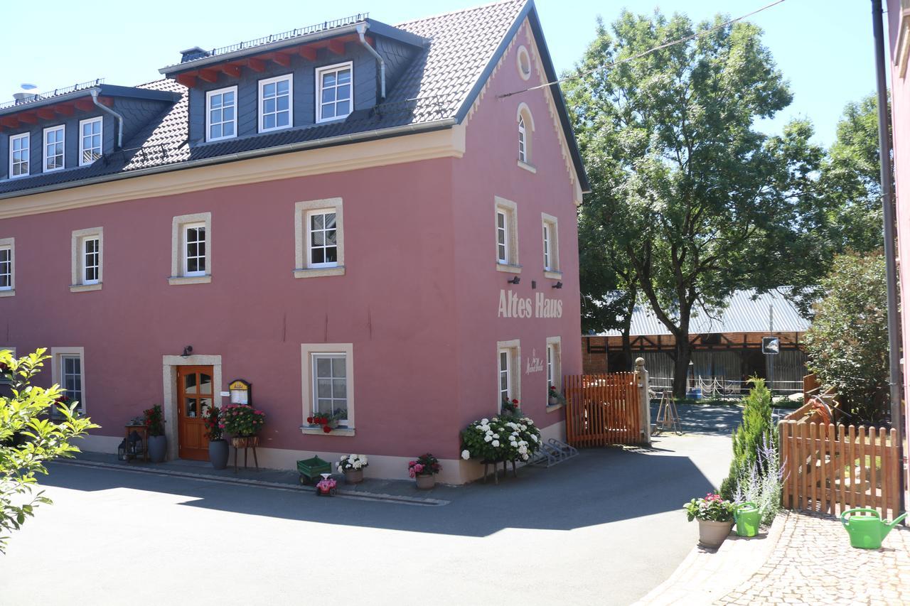 Altes -Haus Apartment Gattendorf Екстериор снимка