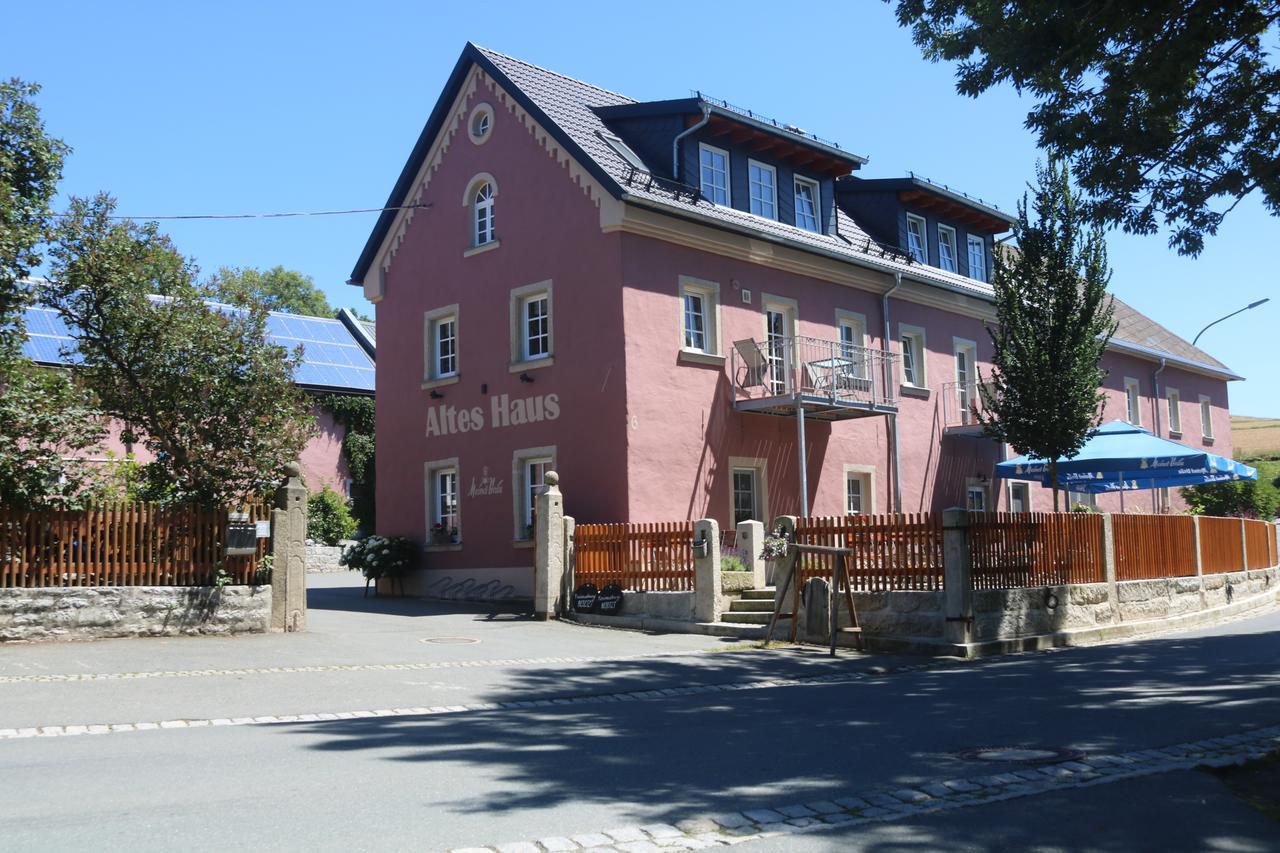 Altes -Haus Apartment Gattendorf Екстериор снимка